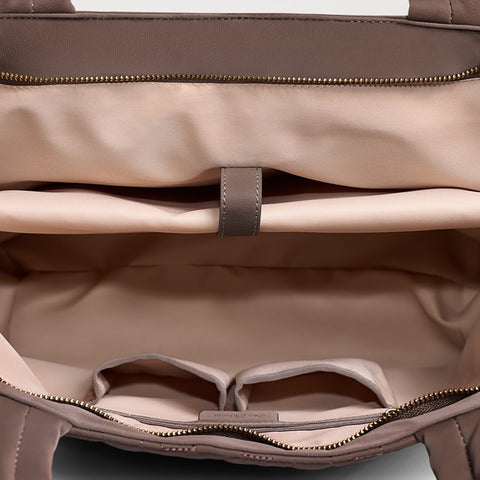 Ethyl Top Zip E/W Tote