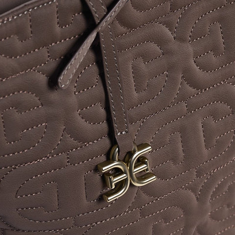 Ethyl Top Zip E/W Tote