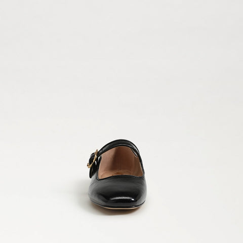 Michaela Mary Jane Flat