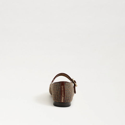 Michaela Mary Jane Flat