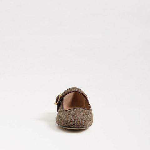 Michaela Mary Jane Flat