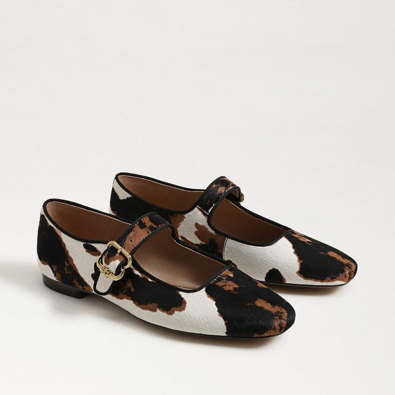 Michaela Mary Jane Flat