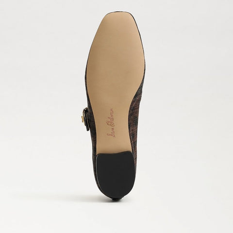 Michaela Mary Jane Flat