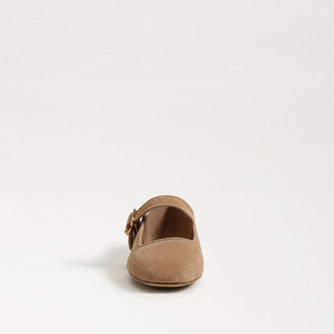 Michaela Mary Jane Flat