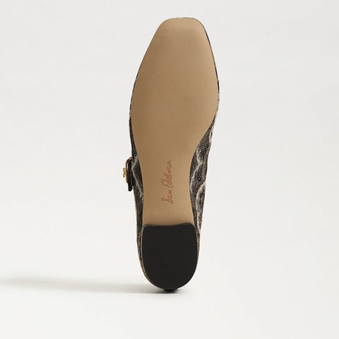 Michaela Mary Jane Flat