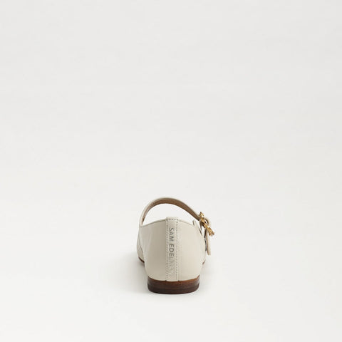 Michaela Mary Jane Flat