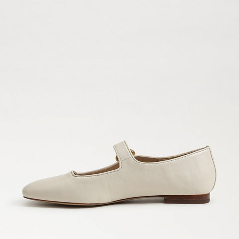 Michaela Mary Jane Flat