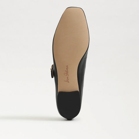 Michaela Mary Jane Flat