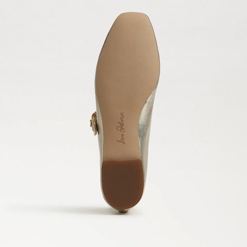 Michaela Mary Jane Flat