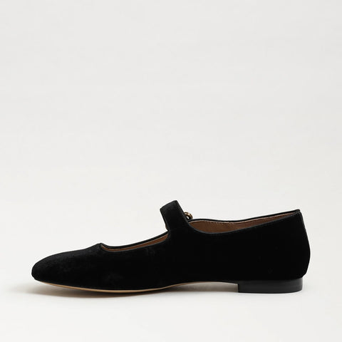 Michaela Mary Jane Flat